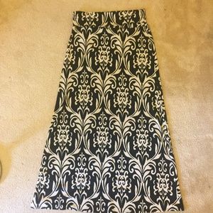 NWT Emerald maxi skirt | Women's 2x